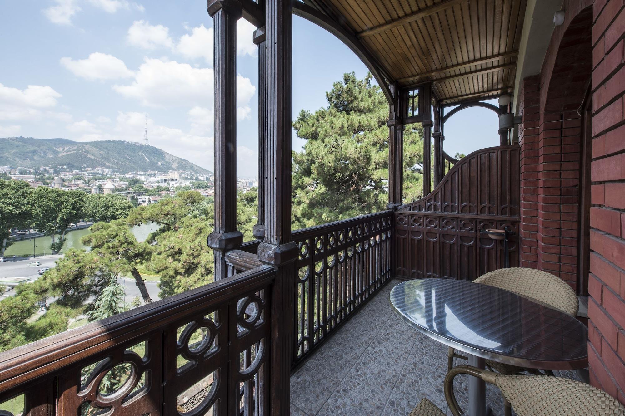 Hotel Kopala Tbilisi Exteriör bild
